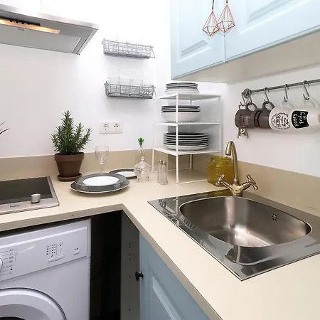 Urban Hipster 2 Apartment *