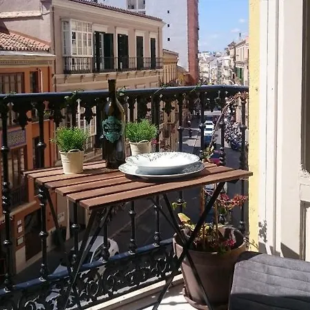 Urban Hipster 2 Apartment